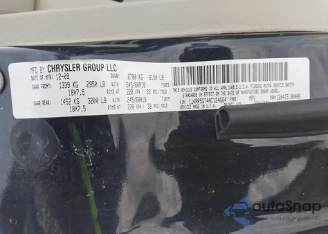 2010 Jeep Grand Cherokee Limited z USA, uszkodzony, nr VIN 1J4RR5GT4AC124664